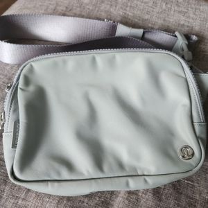 Lululemon belt bag